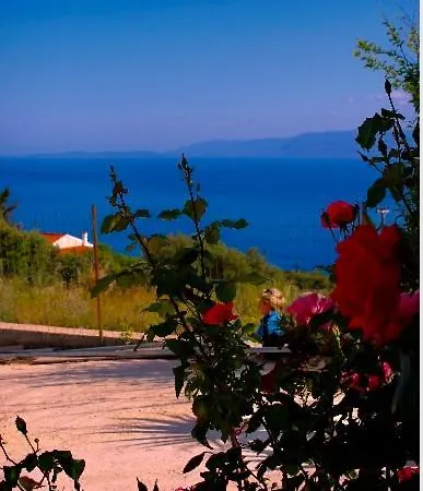 Holiday home Dina's House 2 *