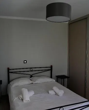 Dina's House 2 Hébergement de vacances