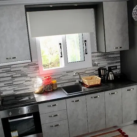 Dina's House 2 Дом отдыха Аргостолион